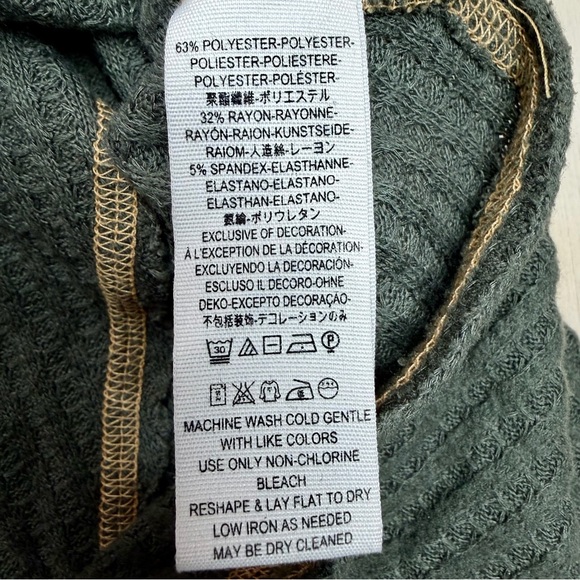 Free People Starlight Thermal Tunic Small Olive Waffle Knit Camo Cuff Oversized - Picture 9 of 13
